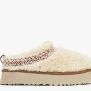UGG Taz Slipper